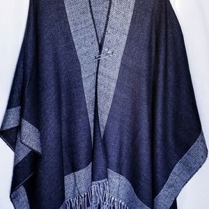 Women's Winter Oversized Blanket Wrap Poncho Cape